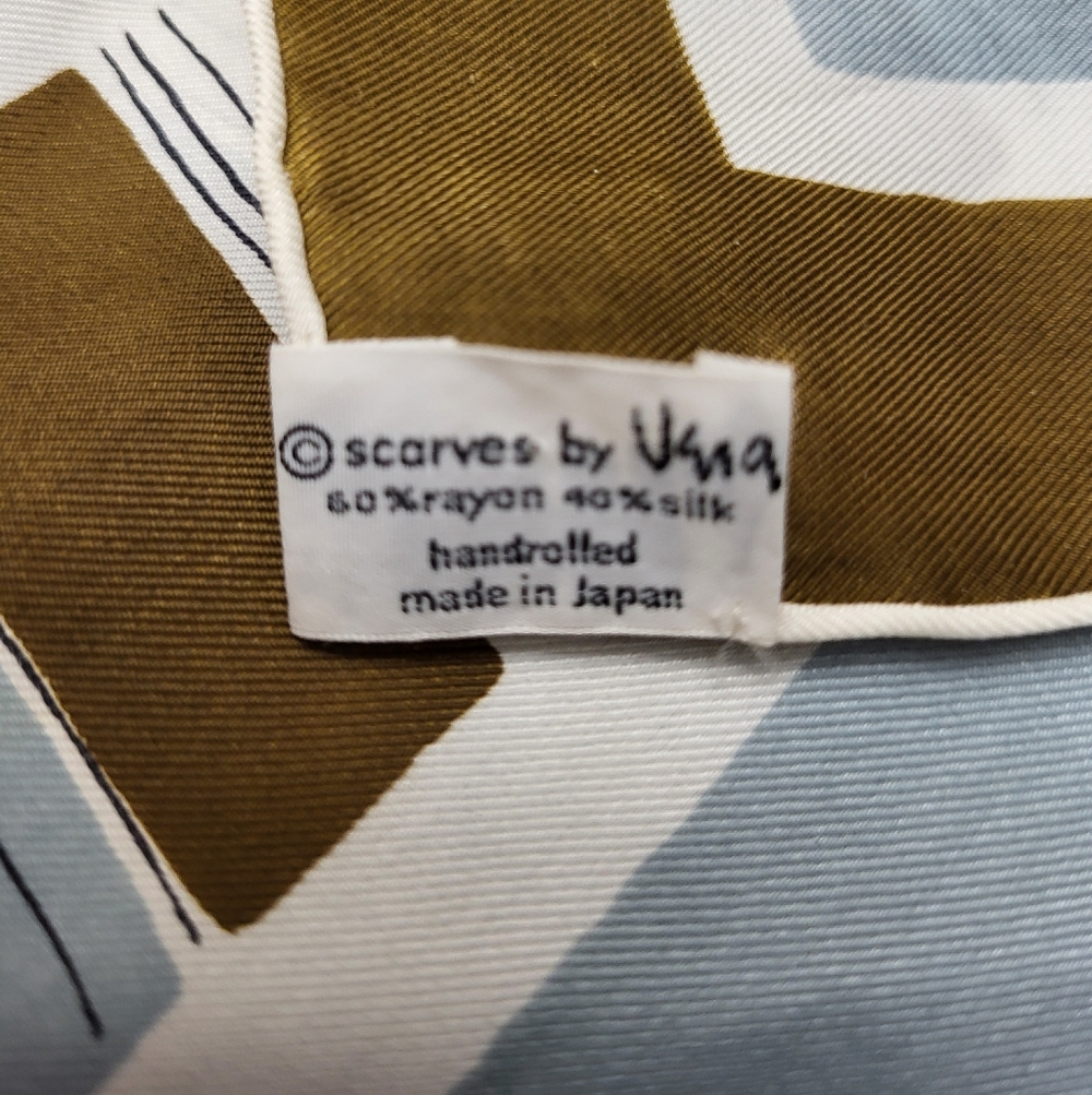Vintage Vera Neumann Geometric Print Scarf Rayon Silk 1970s Japan - Picture 6 of 9